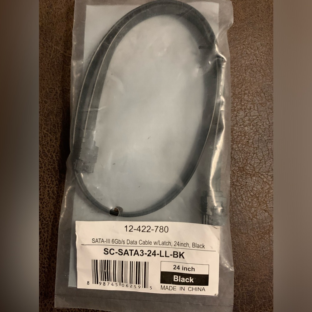 New Data Cable SATA III 24" 6Gb/s w/Latch Black SC-SATA3-24-LL-Bk Serial ATA